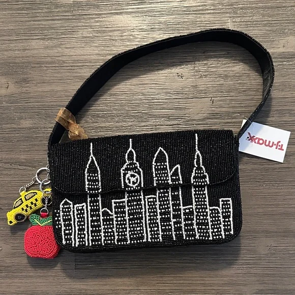 Viral TJ Maxx Beaded Cityscape Bag, Both Charms Included - NWT!! - Picture 1 of 2